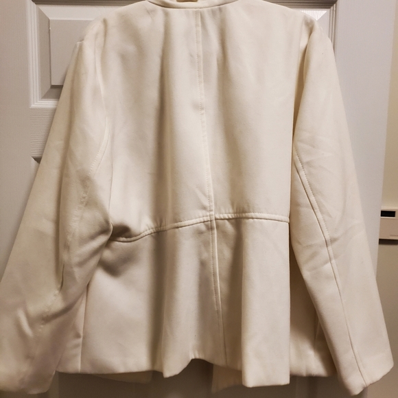 Old Navy Peacoat - White size XXL - Picture 3 of 3